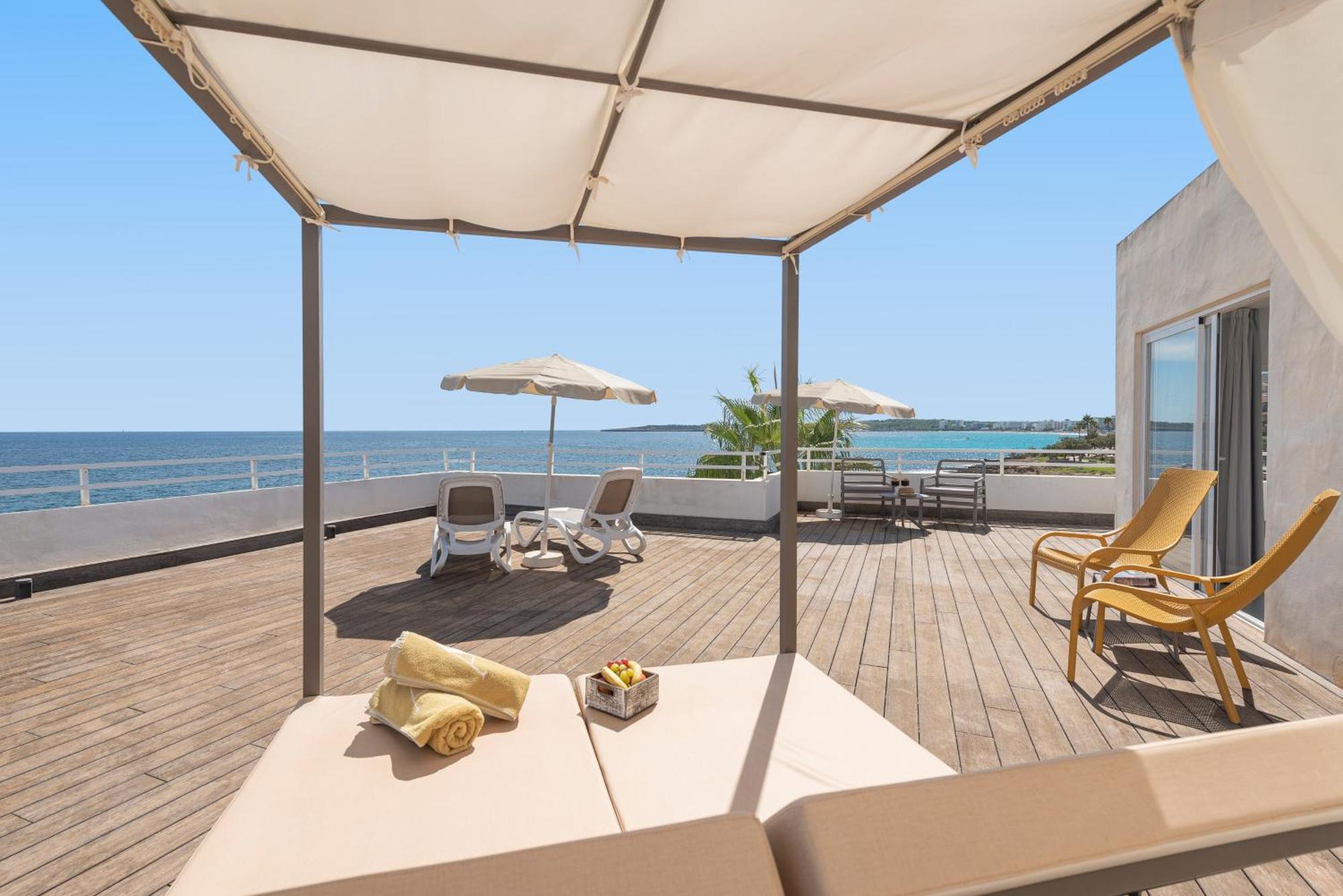 Hotel Atolon