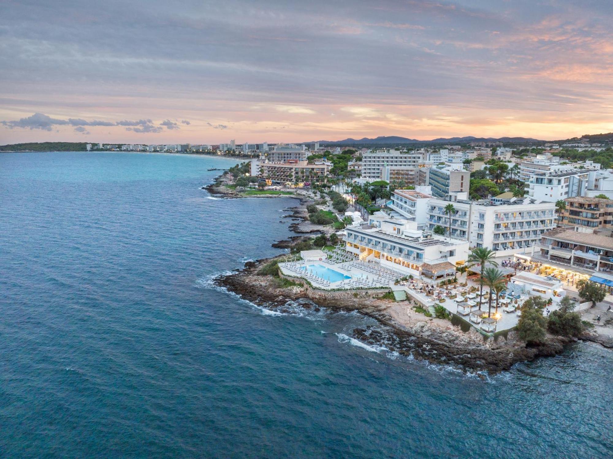 Hotel Atolon