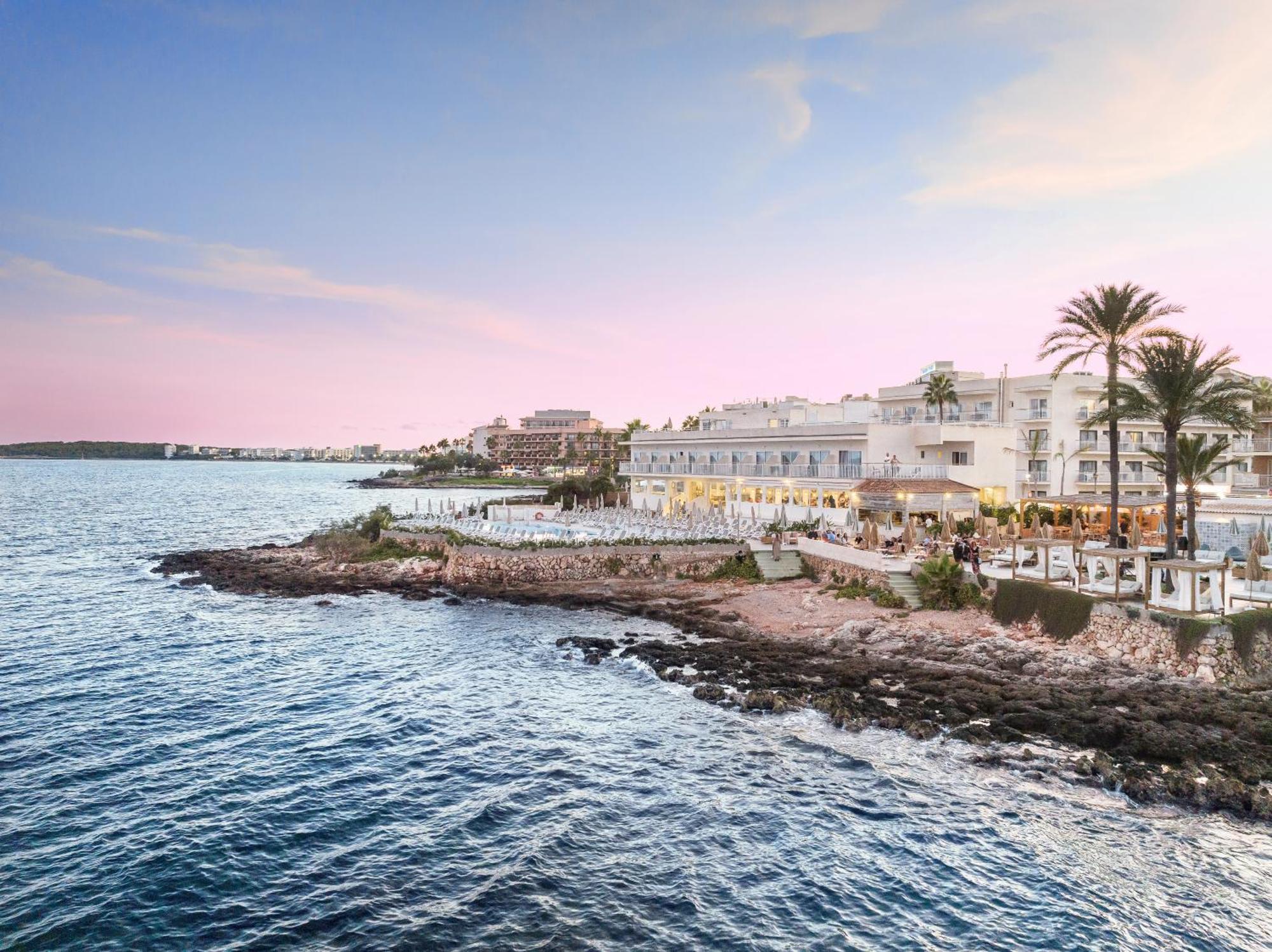 Hotel Atolon
