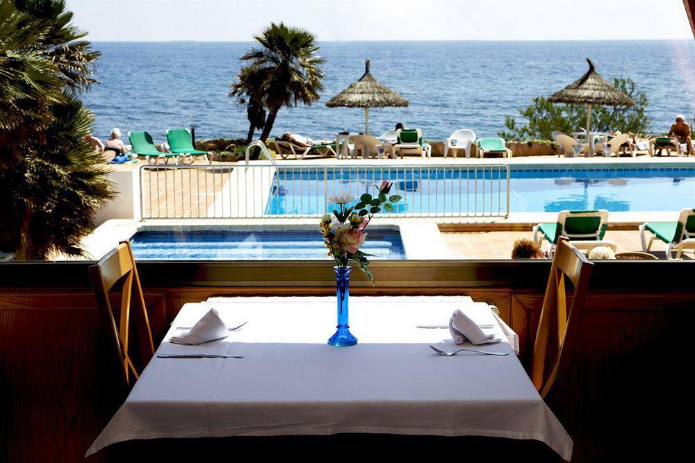 Atolon & Kaafu Club Hotel 4*